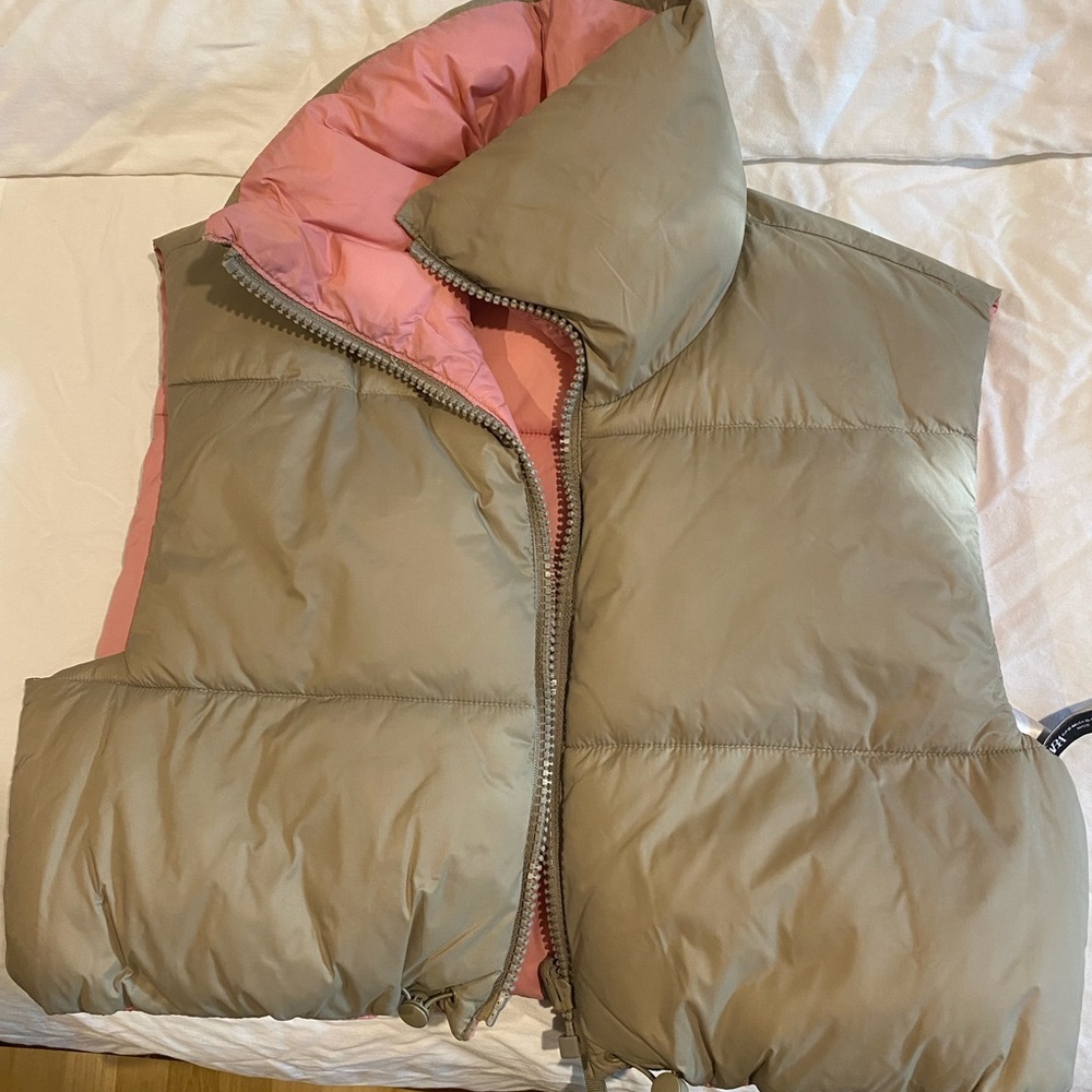 Reversible Zara Puffer Vest